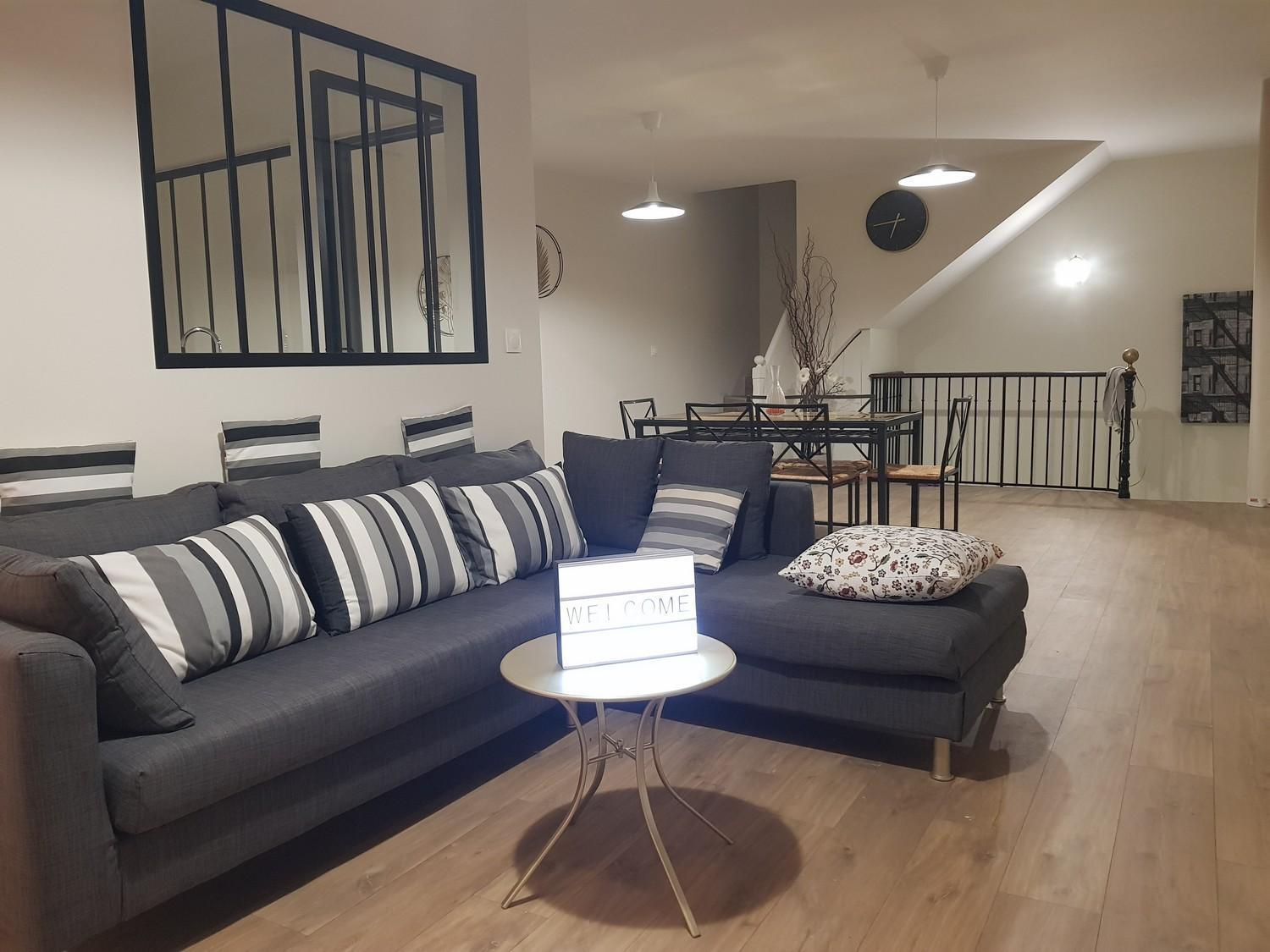 Hébergement de vacances Maison En Bord De Saone. *